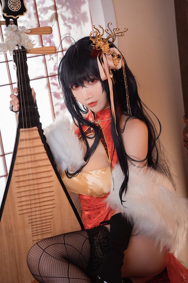 人气Coser@面饼仙儿 大凤旗袍 [30P/383MB]