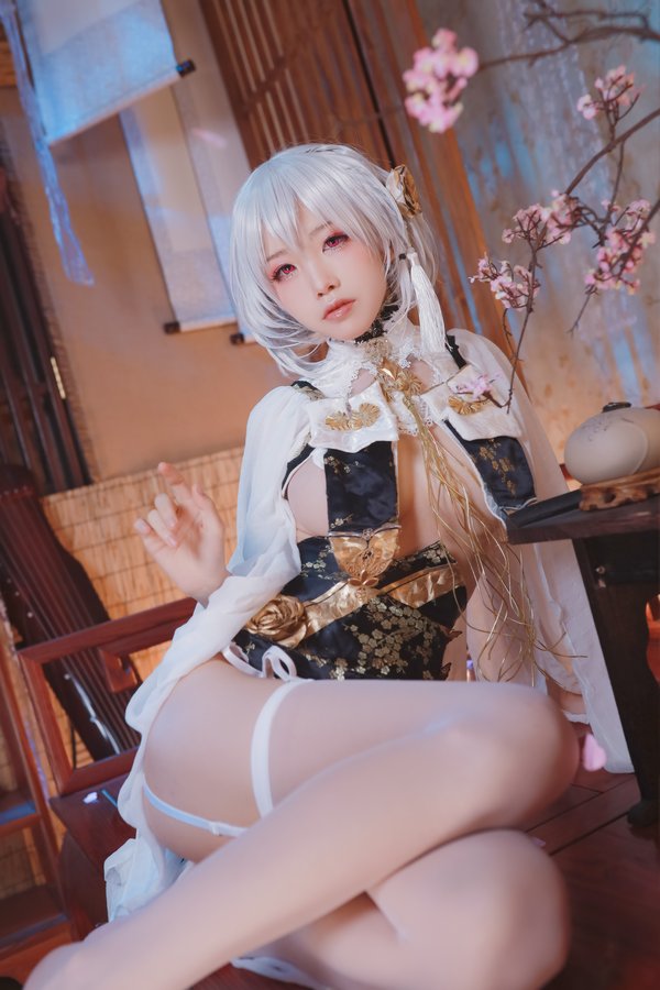 人气Coser@水淼Aqua 黑兽辉夜巫女 [97P/130MB]