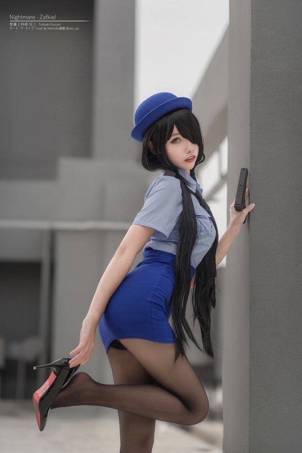 人气Coser@Momoko葵葵 狂三警服 [20P/156MB]
