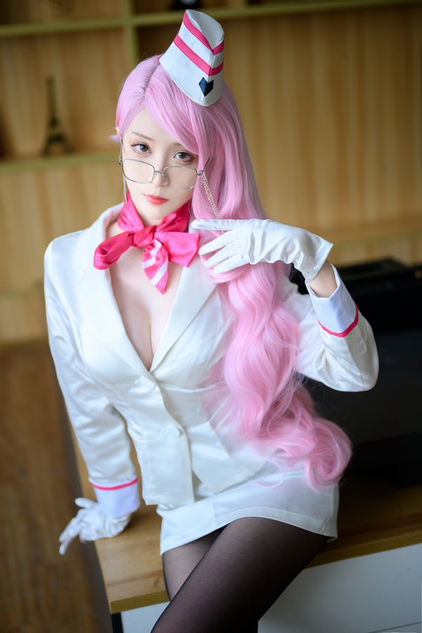 网红Coser@青青子JS 2021玉藻前高扬斯卡娅2号本 [48P/460MB]