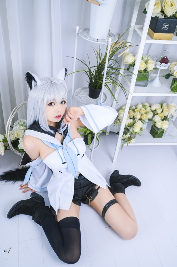 人气Coser@黑猫猫OvO 白上吹雪 [12P/100MB]