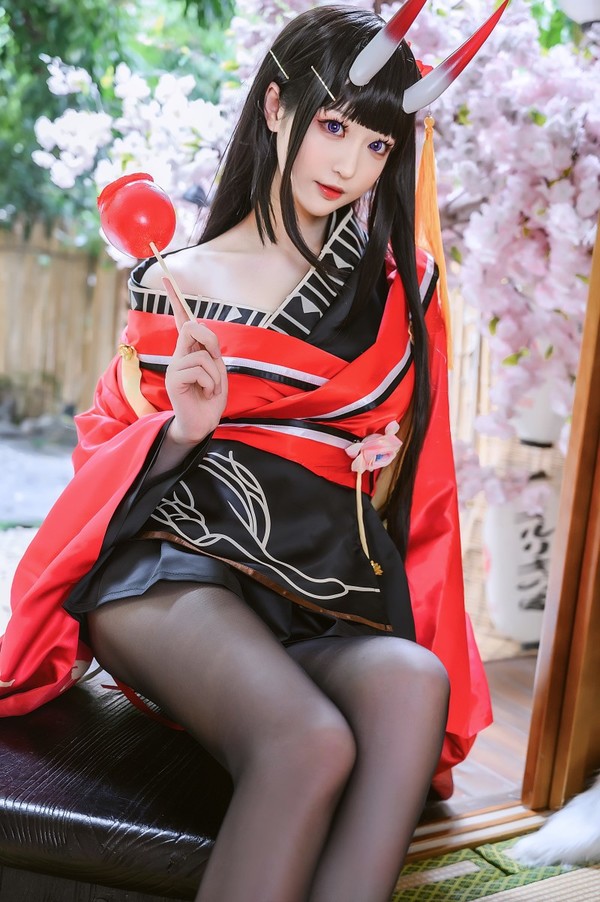 人气Coser@南宫 酒吞童子 [22P/309MB]