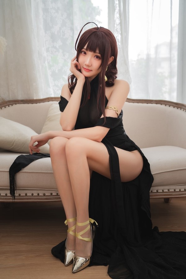 网红Coser@瓜希酱 DSR [16P/75MB]