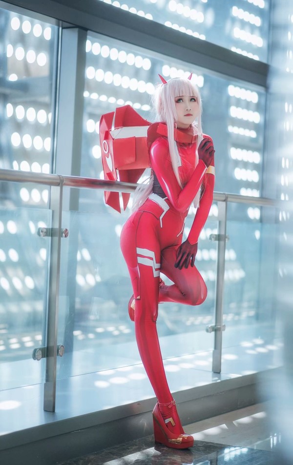 人气Coser@三度_69 Darling in the Frankxx [16P/103MB]