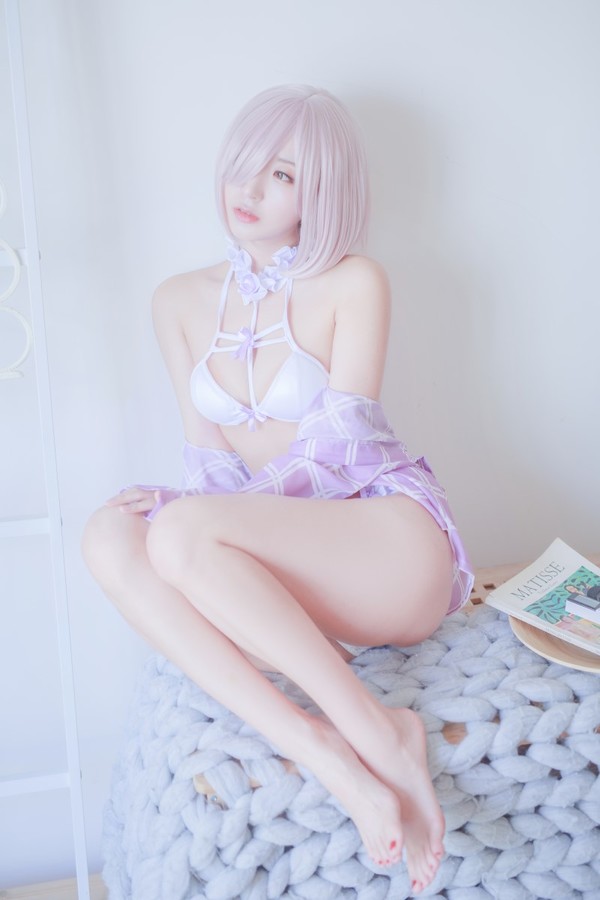 人气Coser@黑川 玛修内衣 [39P/198MB]