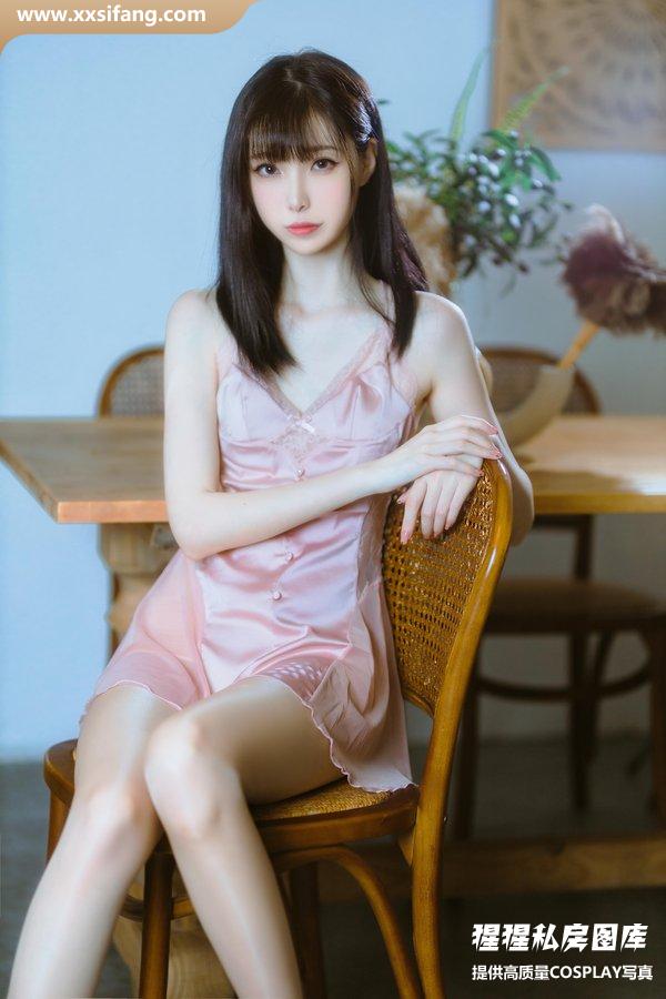 许岚LAN COSPLAY写真集《半透粉纱 》超高清套图下载[40P/837M]