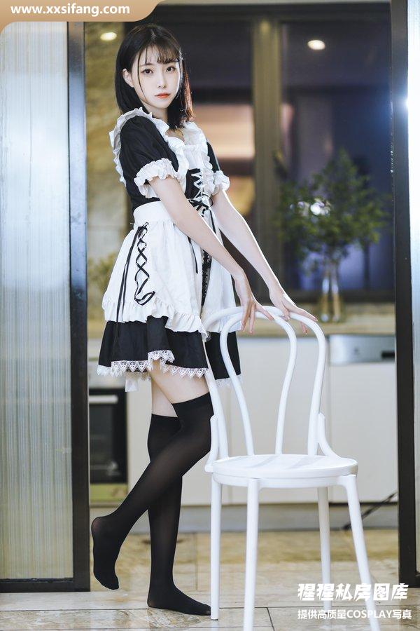 许岚LAN COSPLAY写真集《短裙女仆 》超高清套图下载[40P/722M]