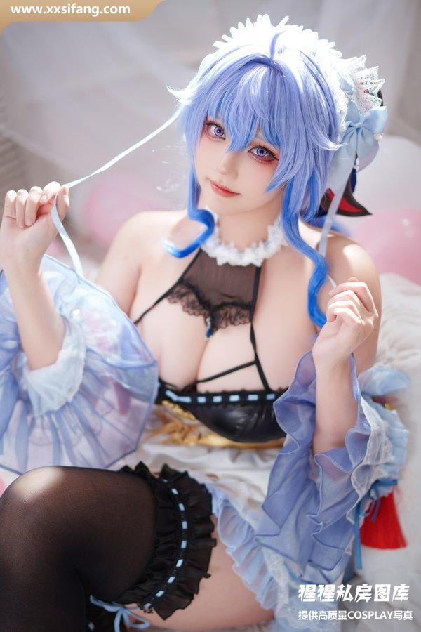 菌烨tako COSPLAY写真集《甘雨》超高清套图下载[12P/62M]