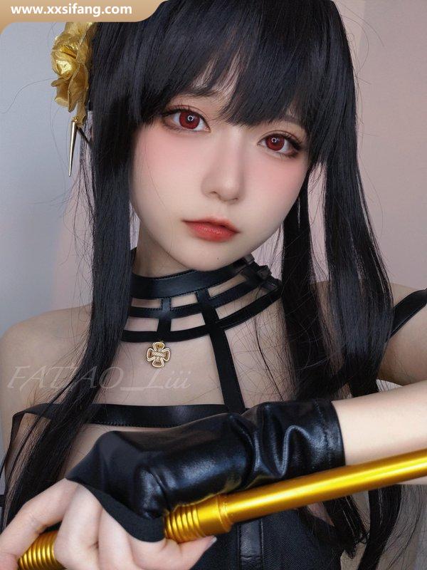 迷之呆梨 COSPLAY写真集《[Fantia] 发条少女 – (FATIAO_Liii) 自撮り写真 Yor Forger》超高清套图下载[59P/102M]