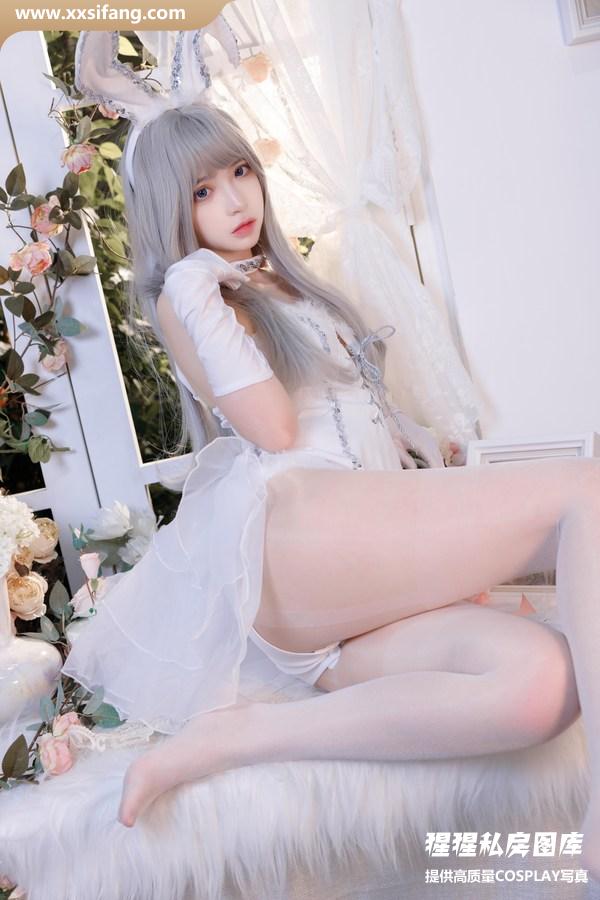 疯猫ss COSPLAY写真集《纯白绒绒兔》超高清套图下载[42P+2V/1.03G]