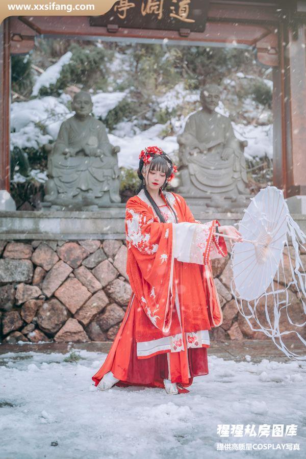 贰加六 COSPLAY写真集《踏雪之舞》超高清套图下载[29P/144M]