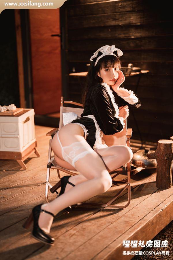 面饼仙儿写真集《木屋女仆》高清套图下载
