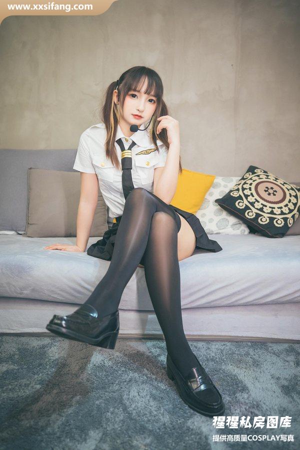 神楽坂真冬写真集《お帰りなさい、指揮官》高清套图下载[150P+2V]