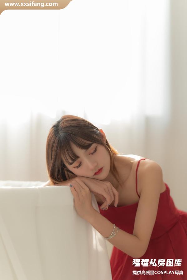 兔子Zzz不吃胡萝卜写真集《孤独症2》高清套图下载[40P]