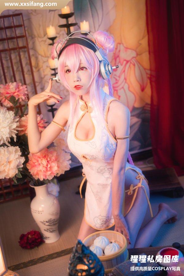 水淼aqua写真集《索尼子 旗袍 内景》高清套图下载[9P]