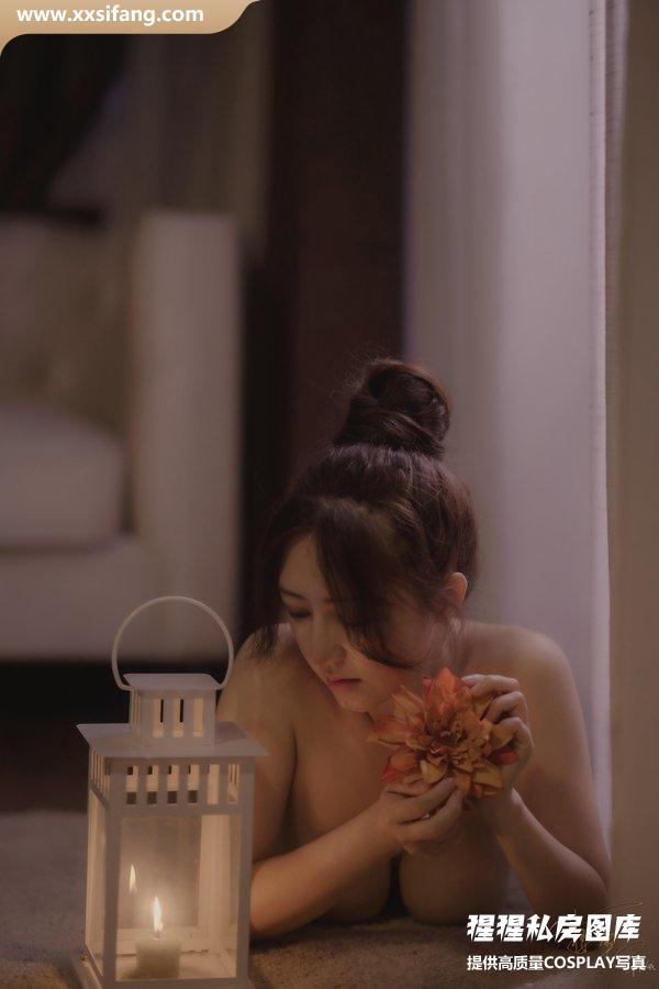 樱晚GiGi写真集《粉丝群收费写真28-晶莹》高清套图下载[22P]