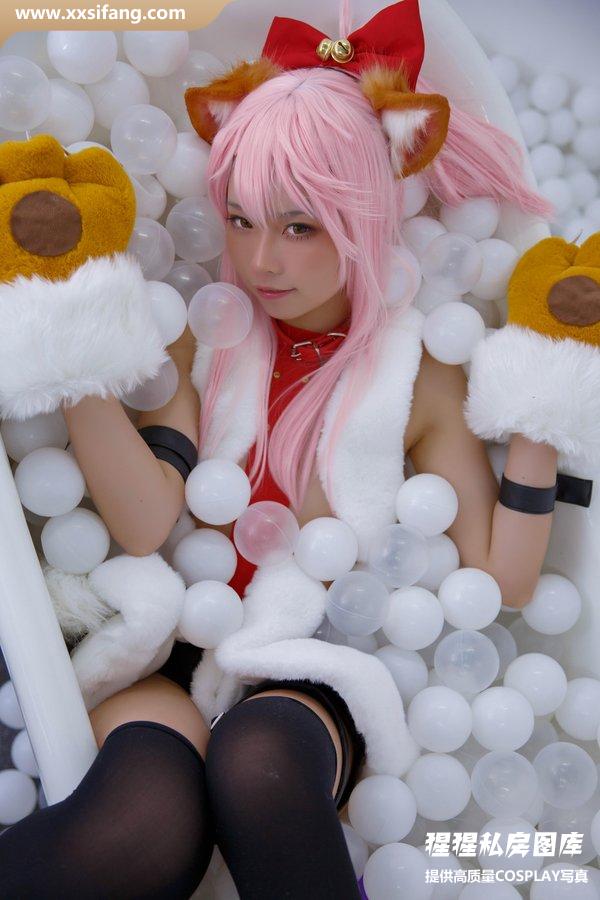 G44不会受伤写真集《小黑猫娘》高清套图下载[20P]