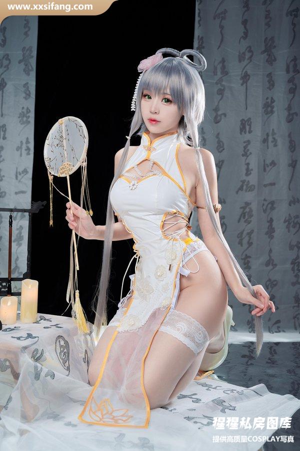 miko酱ww写真集《洛天依旗袍》高清套图下载[30P]