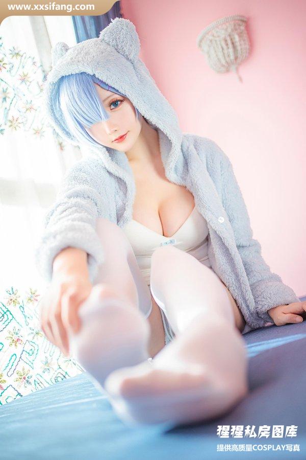 星之迟迟写真集《蕾姆猫娘睡衣》高清套图下载[14P]
