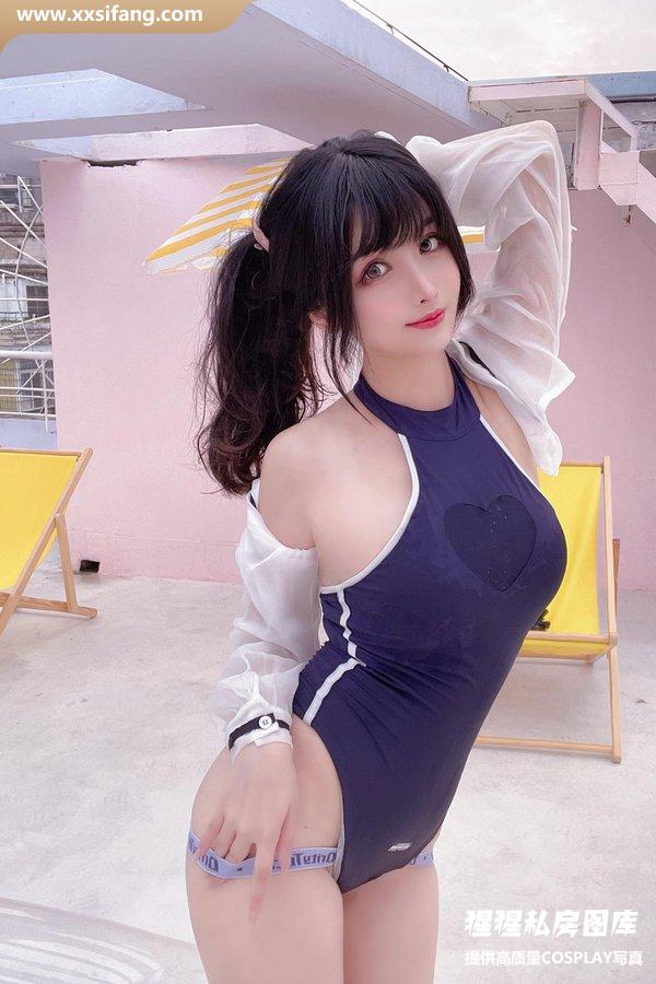 rioko凉凉子写真集《rioko 天台竞泳》高清套图下载[50P+1V]