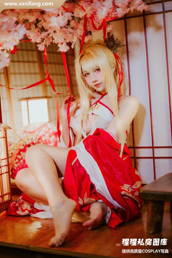 九曲Jean写真集《光荣新春和服》高清套图下载[17P]