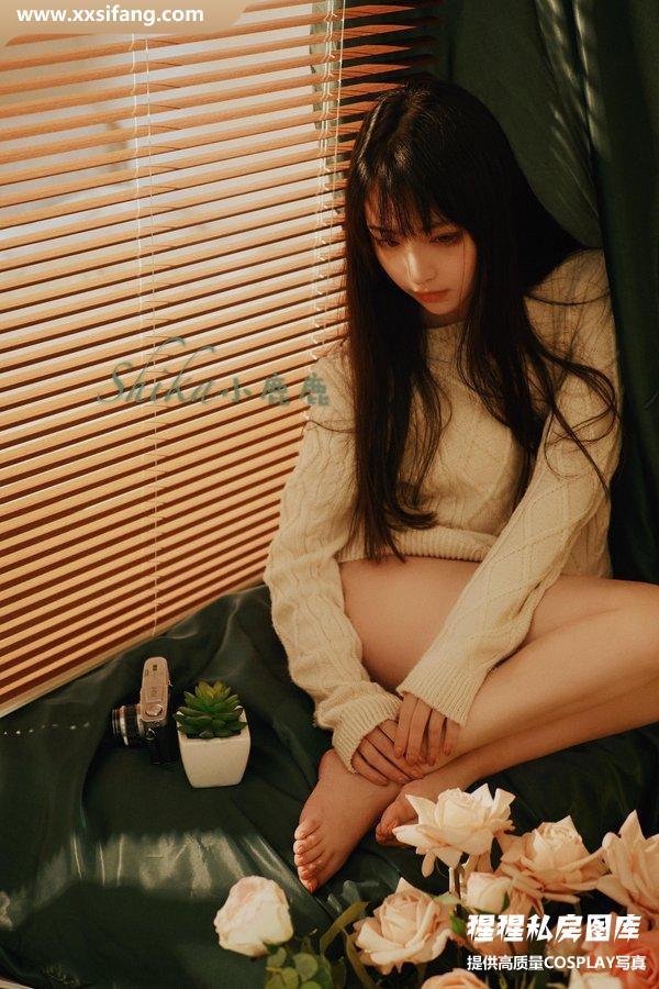 Shika小鹿鹿写真集《20万粉丝福利》高清套图下载[23P]
