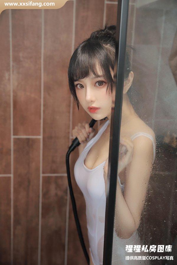 Shika小鹿鹿写真集《半透浴室》高清套图下载[22P]