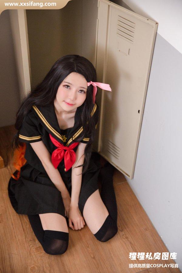 Sally Dorasnow写真集《Nezuko School》高清套图下载[19P]