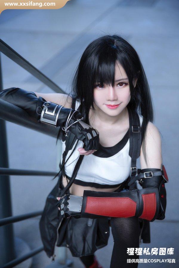 Sally Dorasnow写真集《Tifa》高清套图下载[20P]