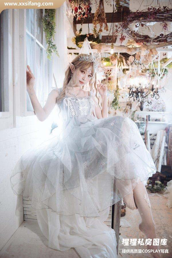 ElyEE子写真集《Ice Crystsls Fairy》高清套图下载[31P]