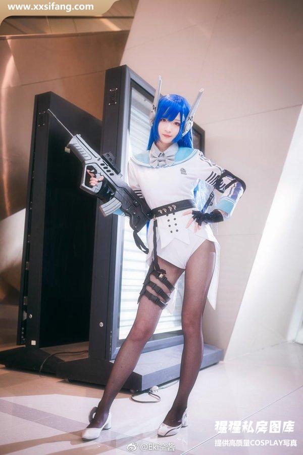 南宫(小南宫zzz)写真集《TAR-21-3》高清套图下载[9P]