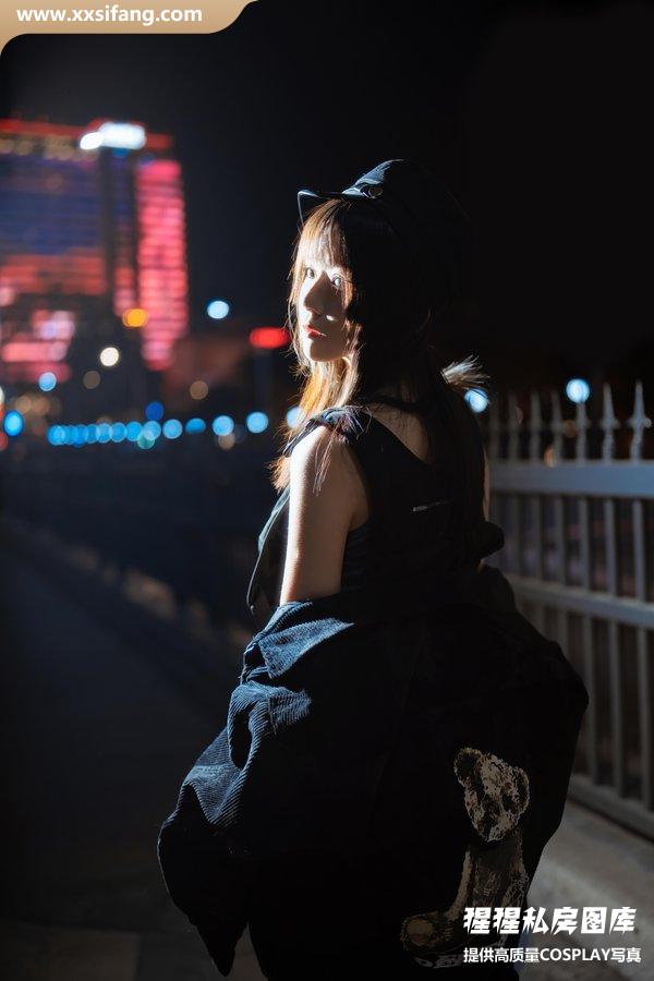 桜桃喵写真集《(No.142) VV》高清套图下载[40P]