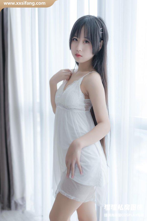 萌芽儿o0写真集《白色私房》高清套图下载[44P]