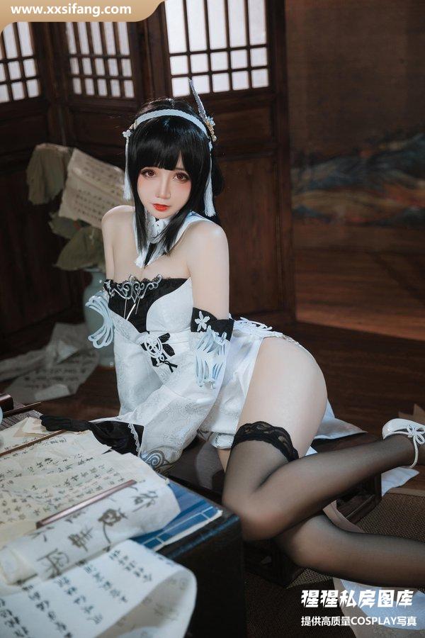 焖焖碳写真集《碧蓝航线 鎮海 白黑礼服》高清套图下载[23P]