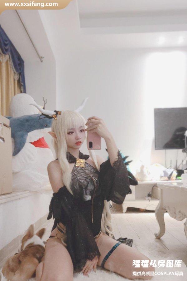大大卷卷小卷写真集《自拍02》高清套图下载[7P]