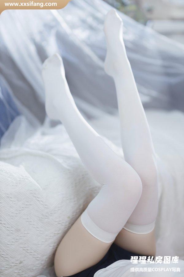 是三不是世w写真集《束缚》高清套图下载[37P]