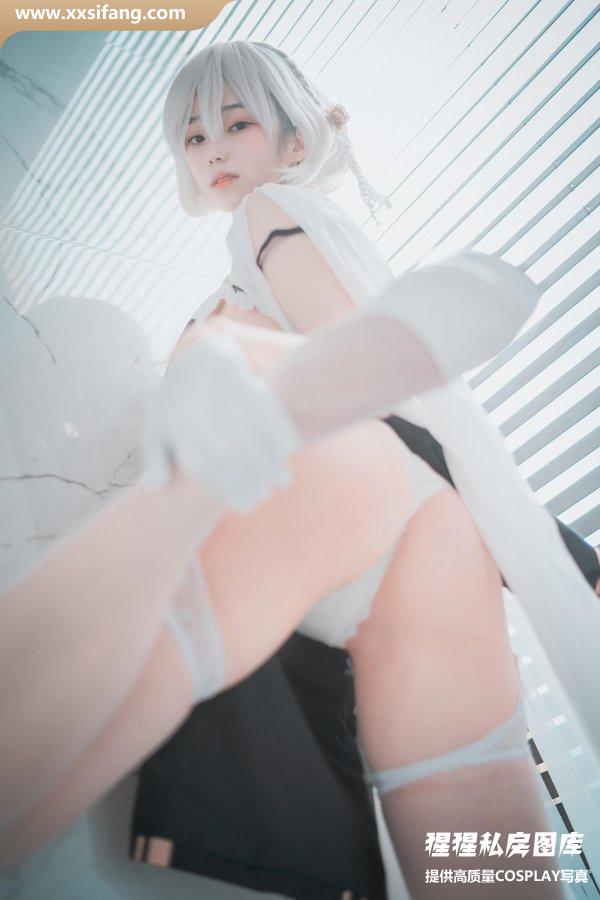 Bambi写真集《Azur Lane HMS Sirius (Azure Horizons)》高清套图下载[73P]