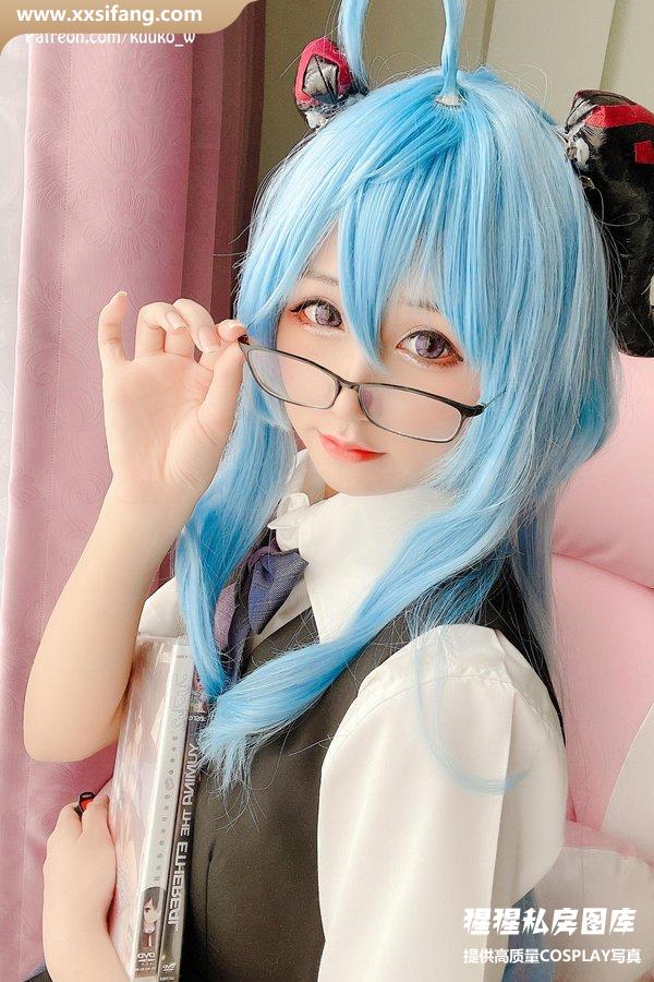 KuukoW写真集《Ganyu Pure Seifuku》高清套图下载[36P+6V]