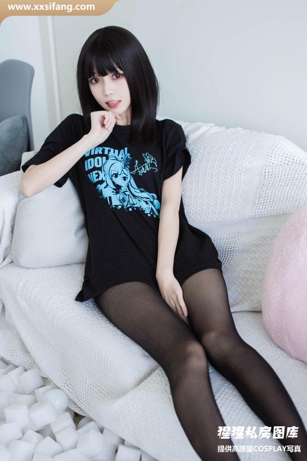 你的负卿写真集《居家私服》高清套图下载[10P]