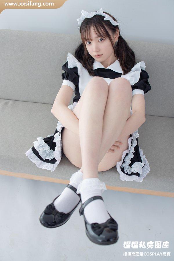 森萝财团写真集《JKFUN-百圆定制 2-Aika》高清套图下载[32P+1V]