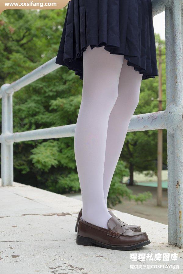 森萝财团写真集《R15-034》高清套图下载[102P]